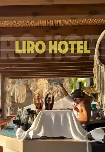 Liro pool party Vlorë